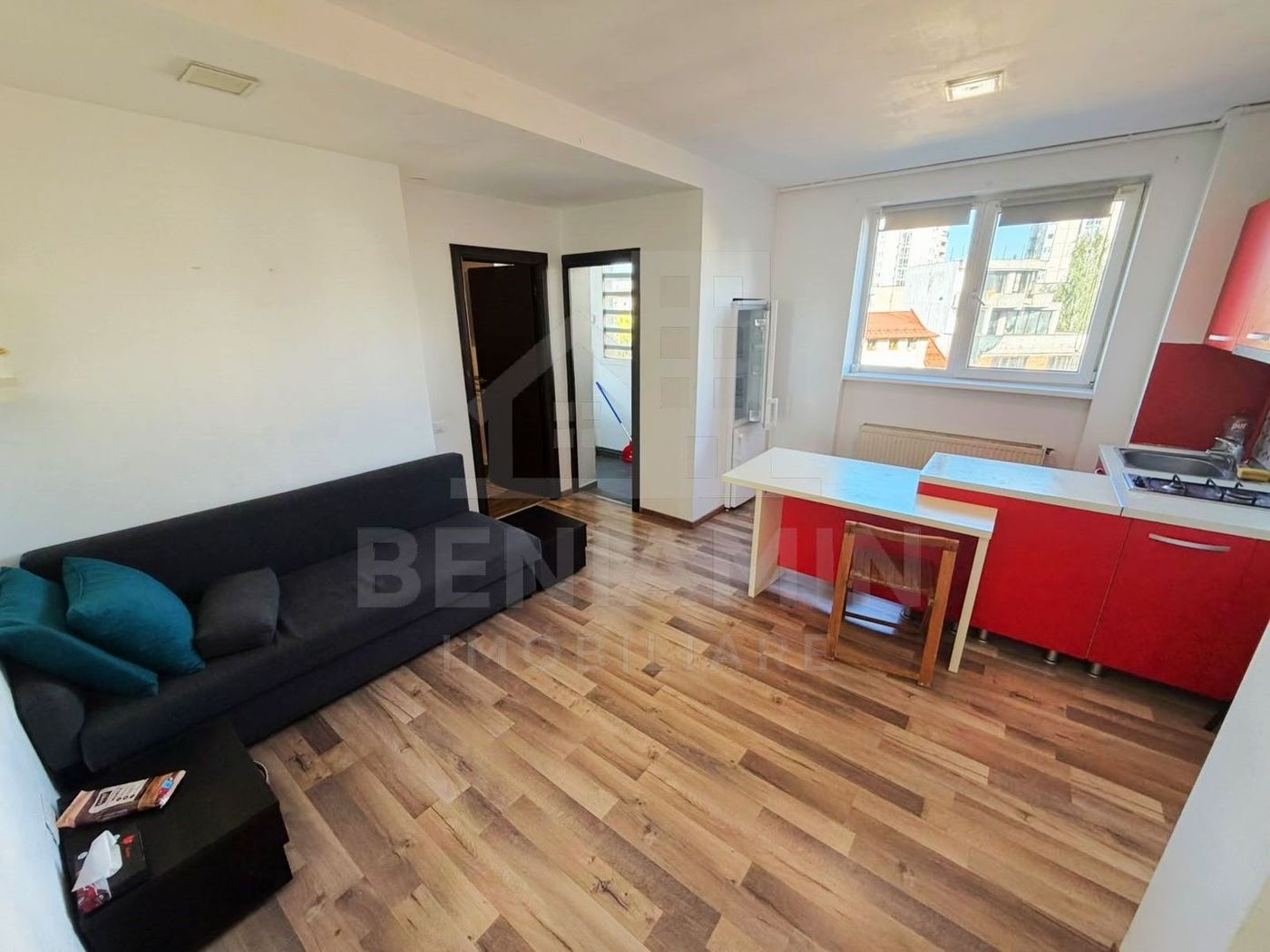 3 Camere-Mobilat-Utilat-60mp-Centrala Termica-Zona Grivitei - Imagine principala