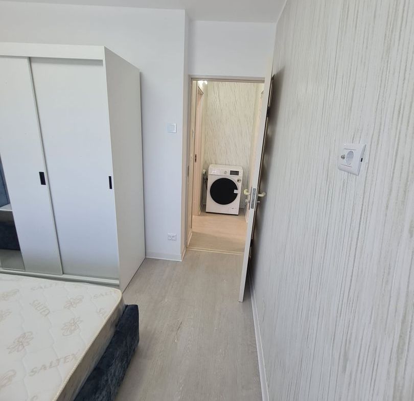 De vanzare apartament apartament cu 2 camere,  Micro 16, etaj 4, 72.000 E - foto 6