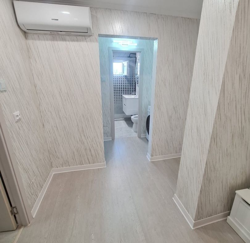 De vanzare apartament apartament cu 2 camere,  Micro 16, etaj 4, 72.000 E - foto 7