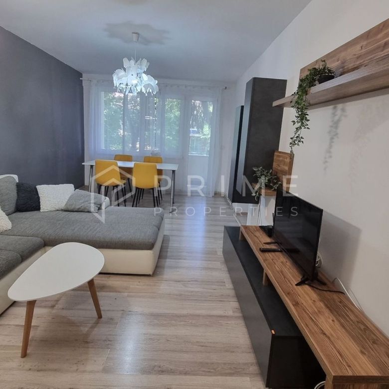 Apartament 3 camere, 2 băi, complet mobilat — 5 minute de UMFST - Imagine principala