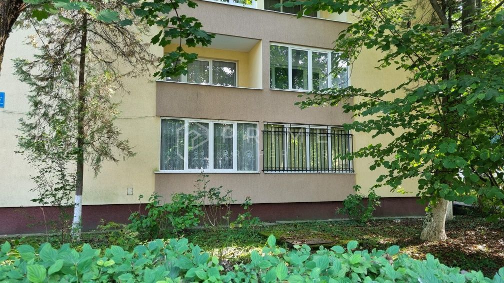 Apartament 3 camere, 2 băi, complet mobilat — 5 minute de UMFST - foto 3