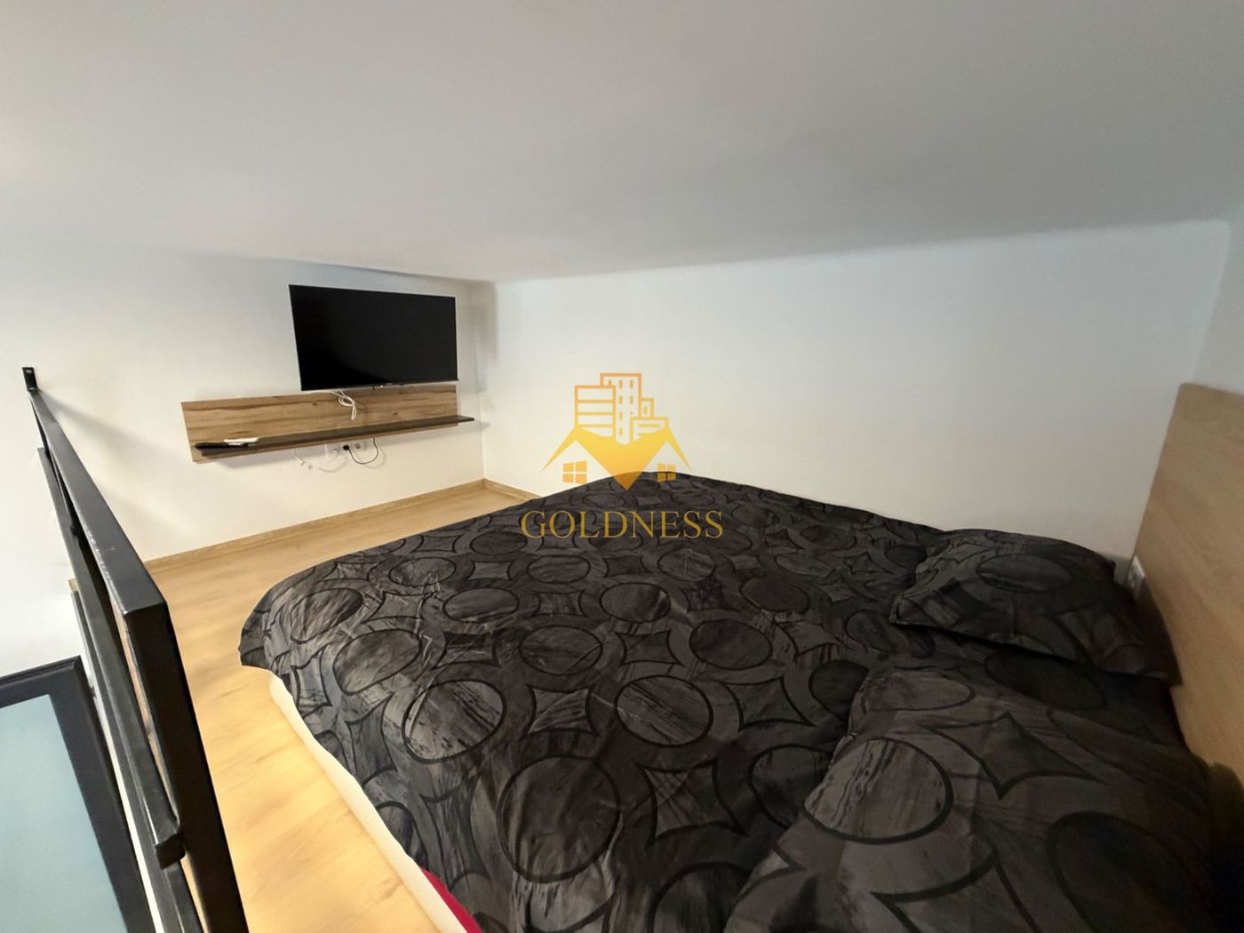 1 camera, Regionala CFR, Teatru, Str. Eroilor, Sora, Ultracentral, AC - foto 3