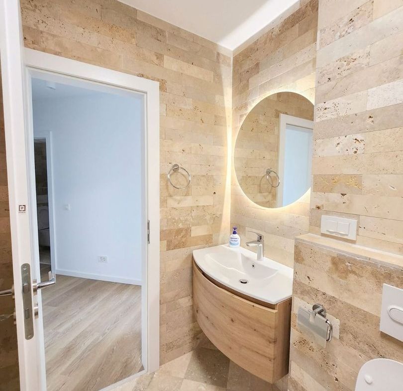 De vanzare apart. 3 camere Faleza , vedere Dunare, 78 mp, renovat premium - foto 8