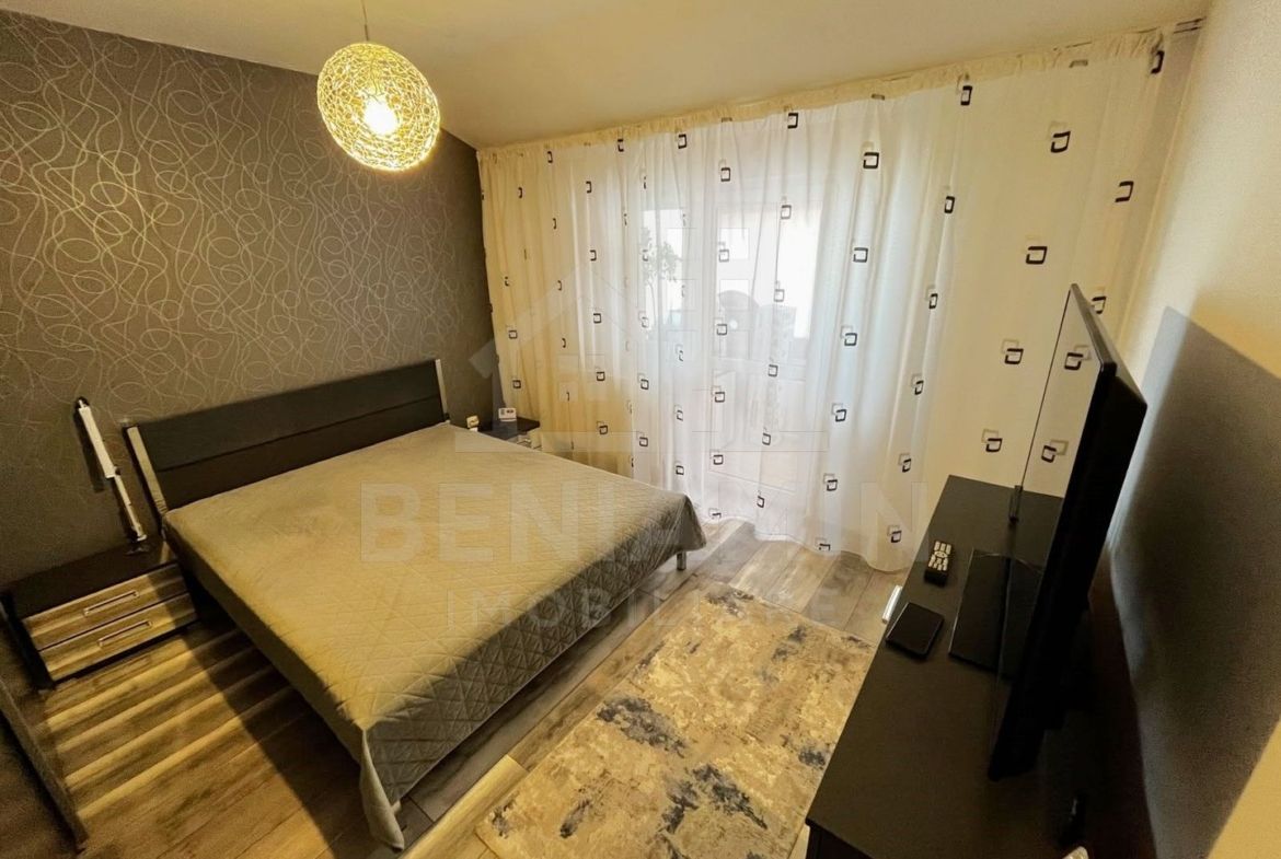 2 Camere- Decomandat-65mp-CT-Mobilat-Utilat-Loc De Parcare-Craiovita - foto 4