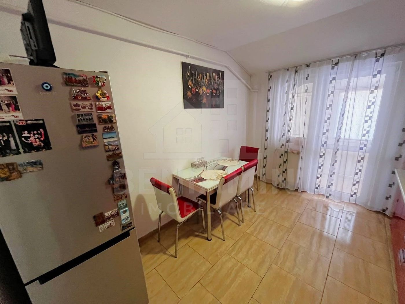 2 Camere- Decomandat-65mp-CT-Mobilat-Utilat-Loc De Parcare-Craiovita - foto 6