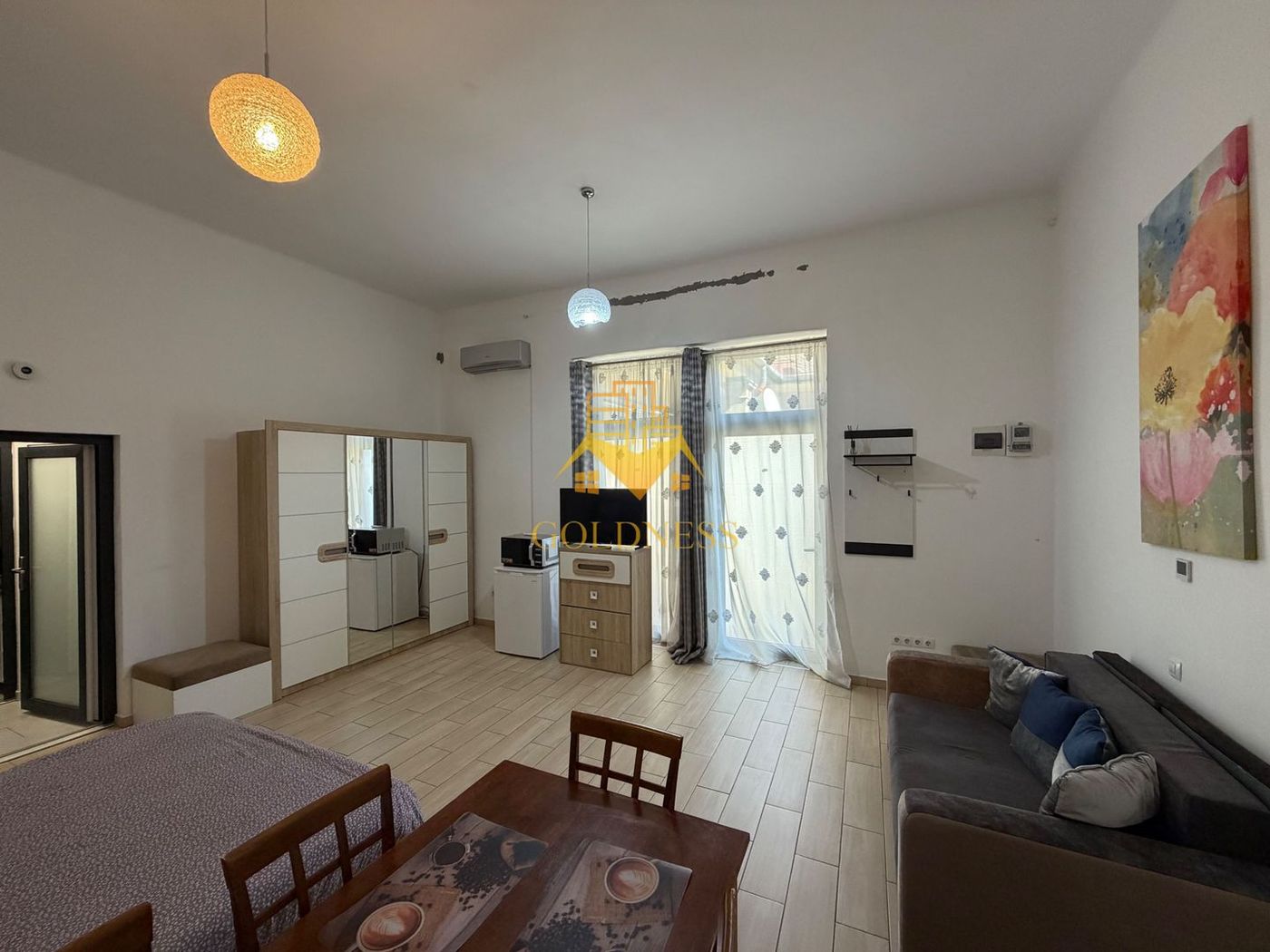 1 camera, Regionala CFR, Teatru, Str. Eroilor, Sora, Ultracentral, AC - foto 4