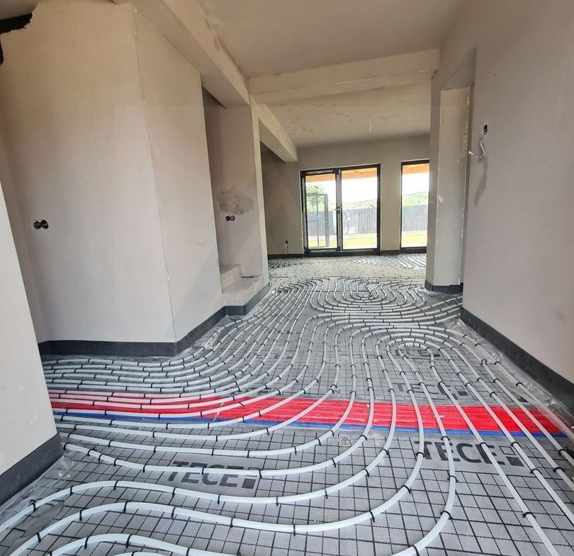 Casa 4 camere 2 bai terasa acoperita si teren 334 mp in Sura Mare - foto 3