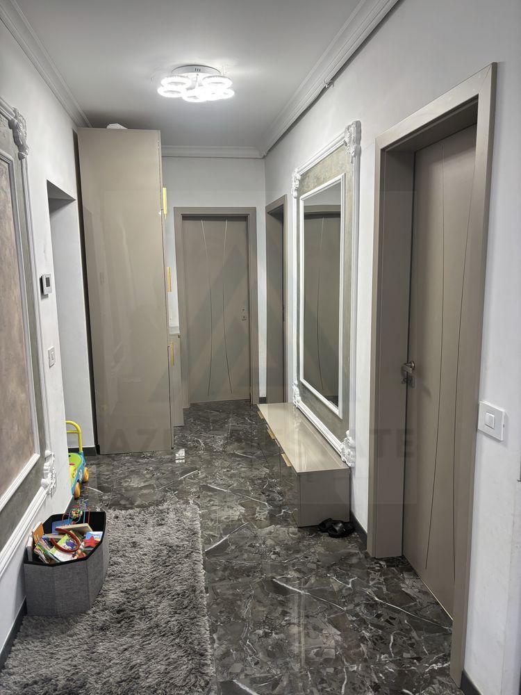 Apartament 3 camere  Curte proprie  Complet mobilat și utilat - foto 6