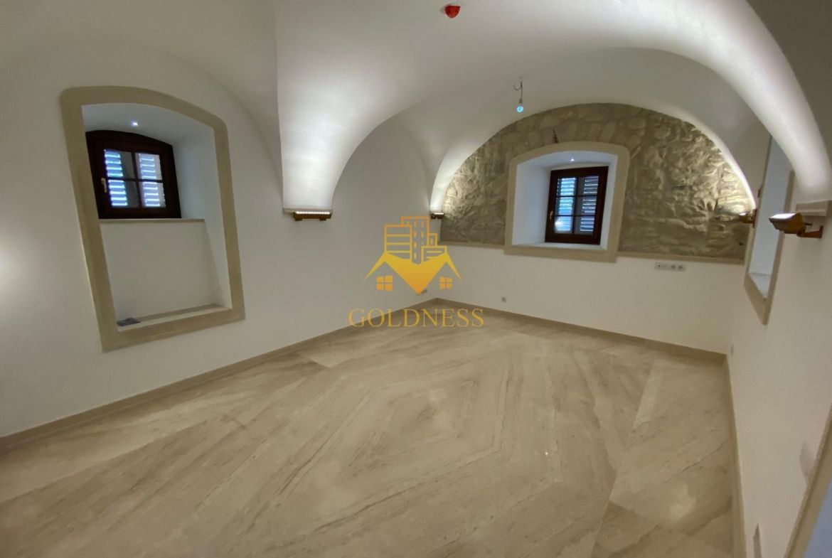 Casă individuală, finisaje Premium, curte 500mp, Gruia, Zona Belvedere - foto 6
