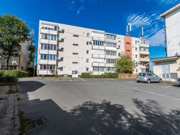 Apartament cu 3 camere decomandat la parter in Confectii Comision 0% - Imagine principala