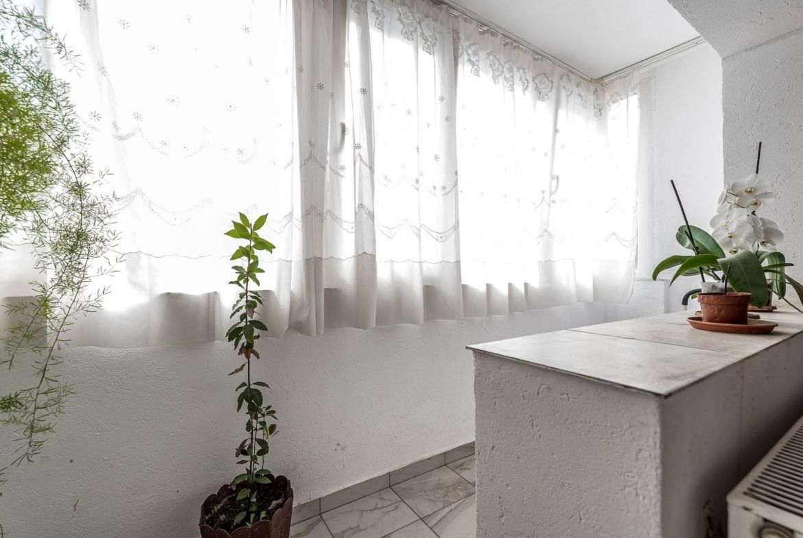 Apartament cu 3 camere decomandat la parter in Confectii Comision 0% - foto 8