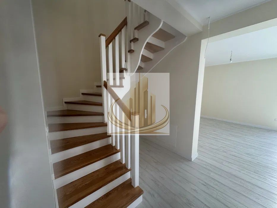Duplex de închiriat în Giroc – 96 mp utili, 4 camere , teren 270 mp - foto 2