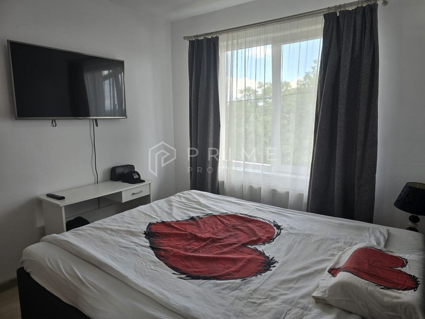Apartament Modern cu 2 Camere, Curte Privată și Loc de Parcare-Unirii - foto 5