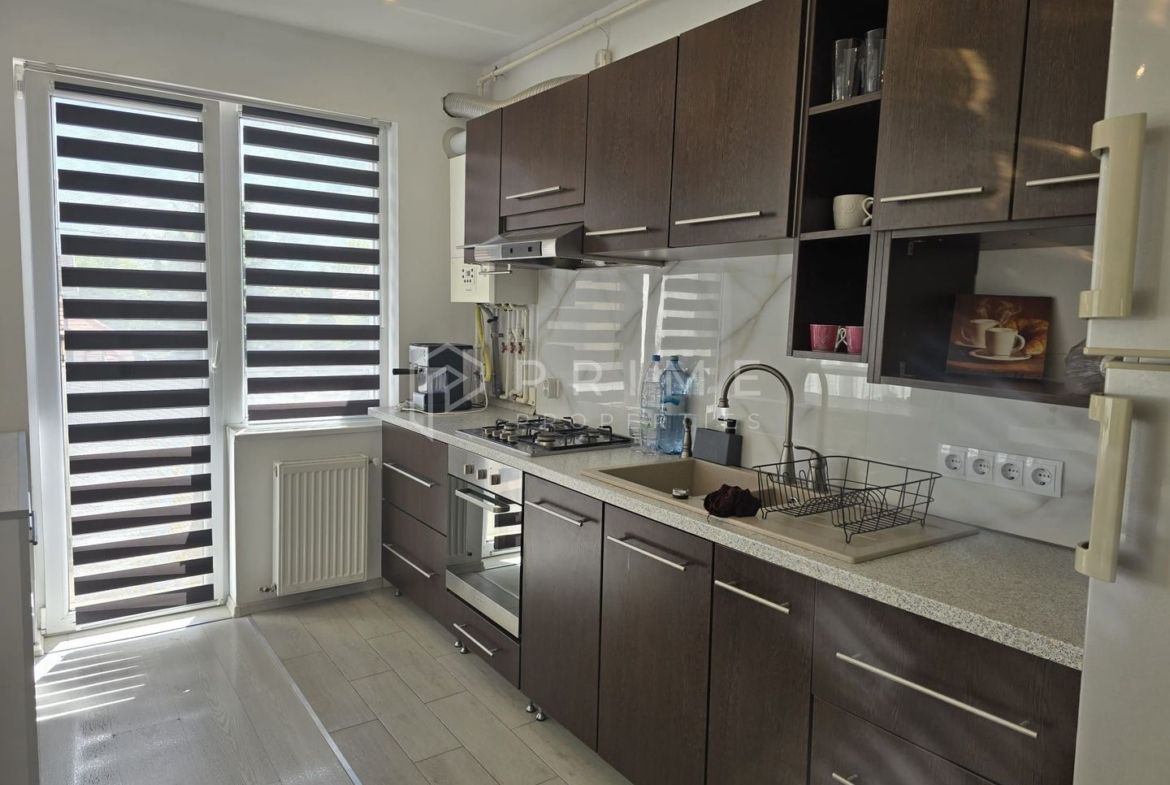 Apartament Modern cu 2 Camere, Curte Privată și Loc de Parcare-Unirii - foto 6