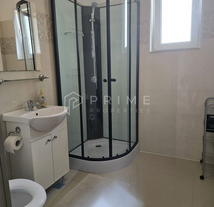 Apartament Modern cu 2 Camere, Curte Privată și Loc de Parcare-Unirii - foto 7