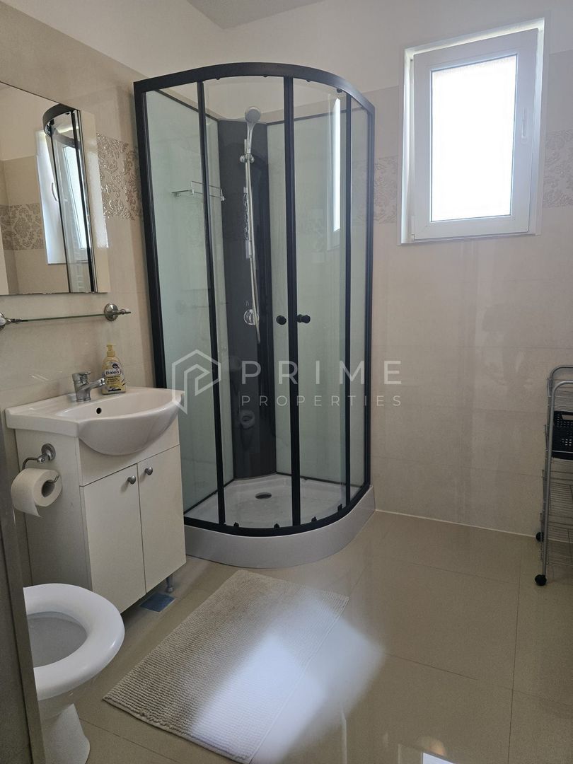 Apartament Modern cu 2 Camere, Curte Privată și Loc de Parcare-Unirii - foto 7