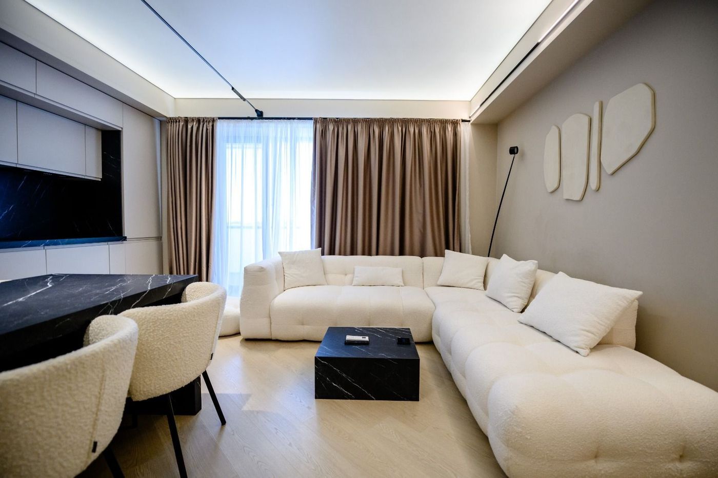 CORTINA NORTH | Apartament exclusivist | Parcare inclusa | Balcon 9 mp - foto 3