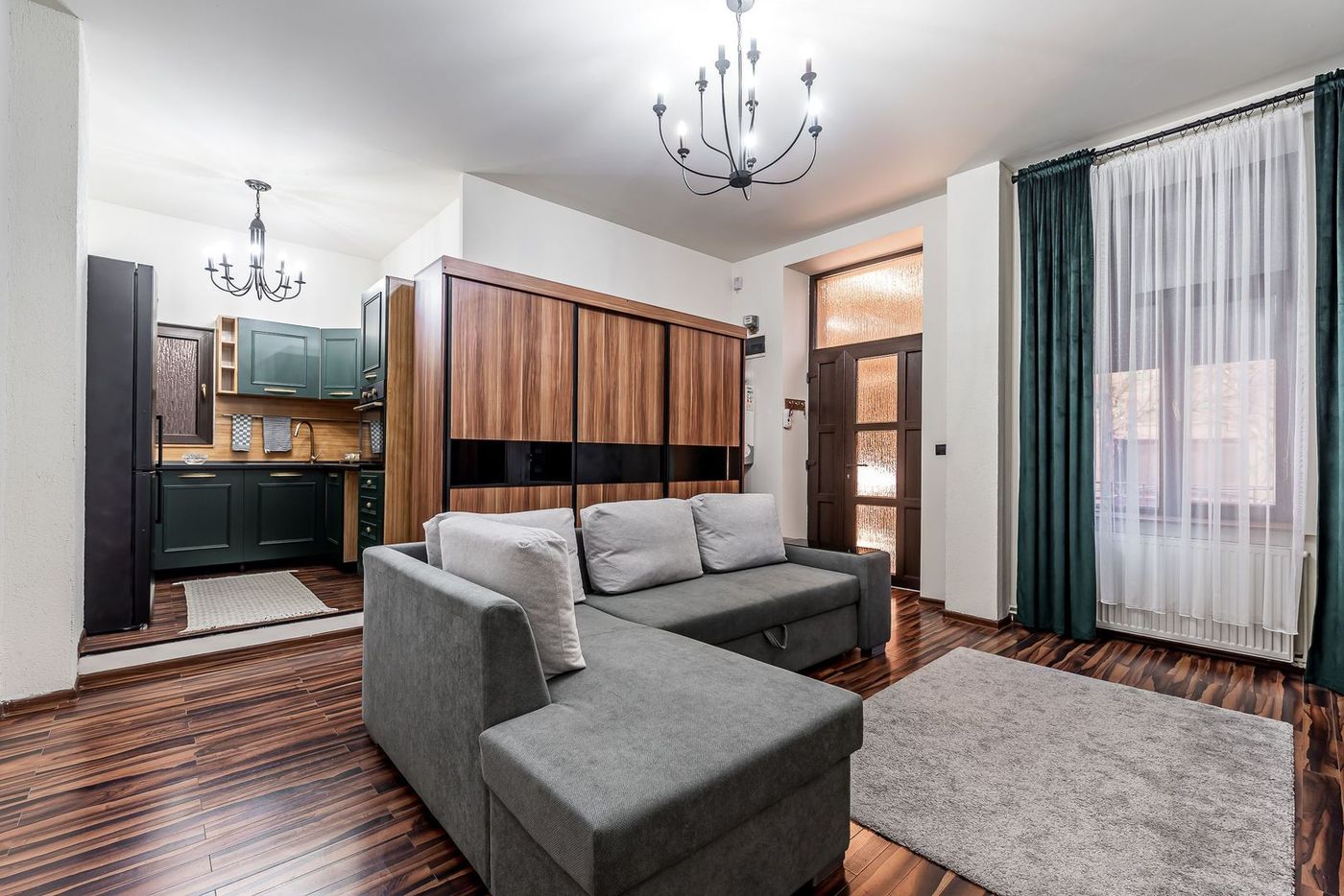 APARTAMENT ULTRACENTRAL | STR. UNIRII | MONUMENT ISTORIC - COMISION 0 - Imagine principala