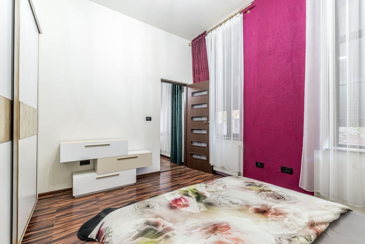 APARTAMENT ULTRACENTRAL | STR. UNIRII | MONUMENT ISTORIC - COMISION 0 - foto 4
