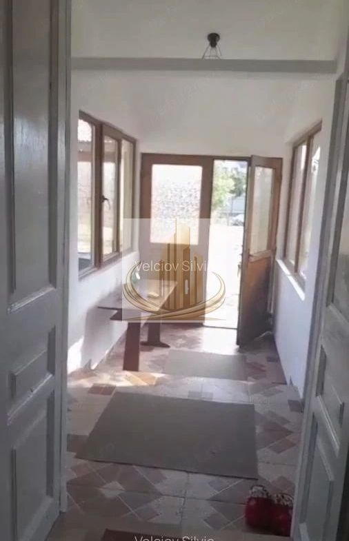 Casă individuală Dudeștii Noi | 2.526 mp teren | Pivniță - Imagine principala
