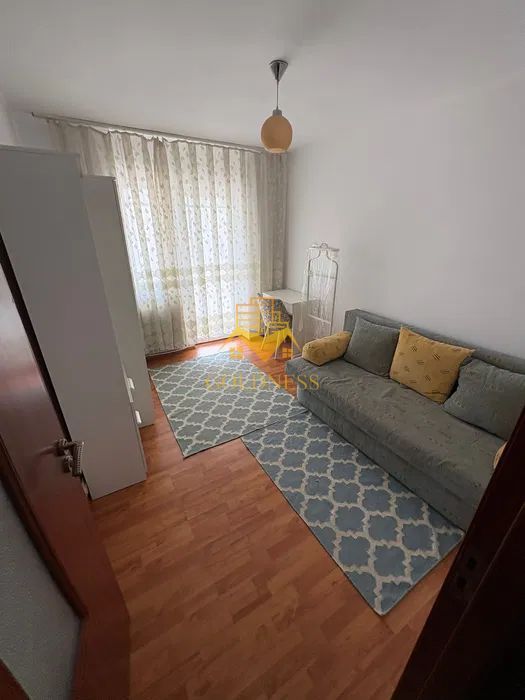 3 camere, decomandate,Intre Lacuri Nirajului Zona Aurel Vlaicu,Sumeshi - foto 3