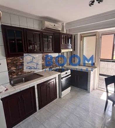 Apartament 2 camere ultracentral | Etaj 3 | Lift | Balcon 10 mp I-01 - Imagine principala