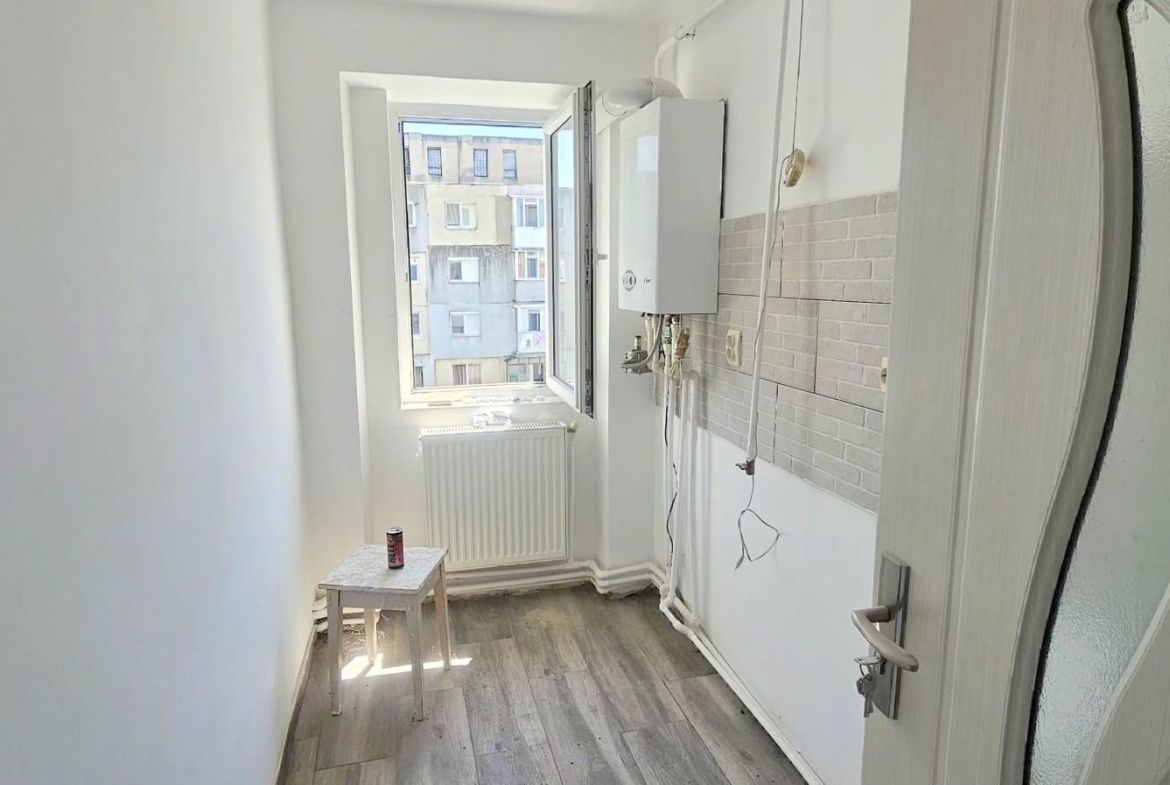 Exclusivitate - 2 camere Viziru 3, renovat, 39000 euro, neg - foto 3