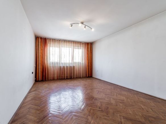 Apartament spatios cu 2 camere decomandat la etajul 3 Comision 0 - Imagine principala