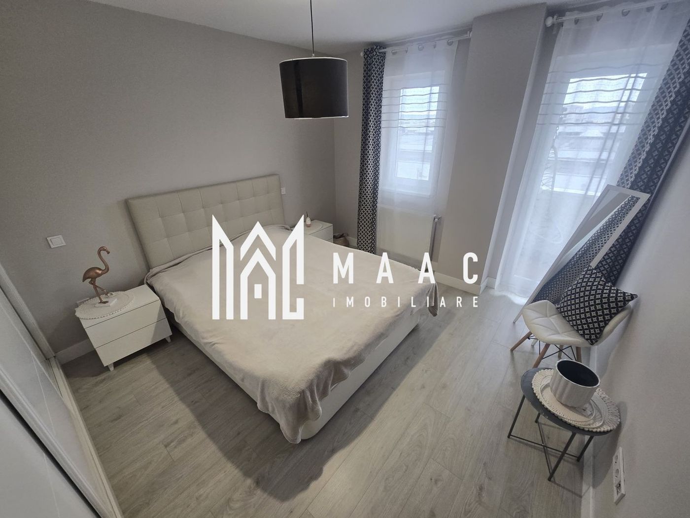 Apartament 3 camere 2 bai 2 balcoane loc de parcare subteran zona Turnisor - foto 3