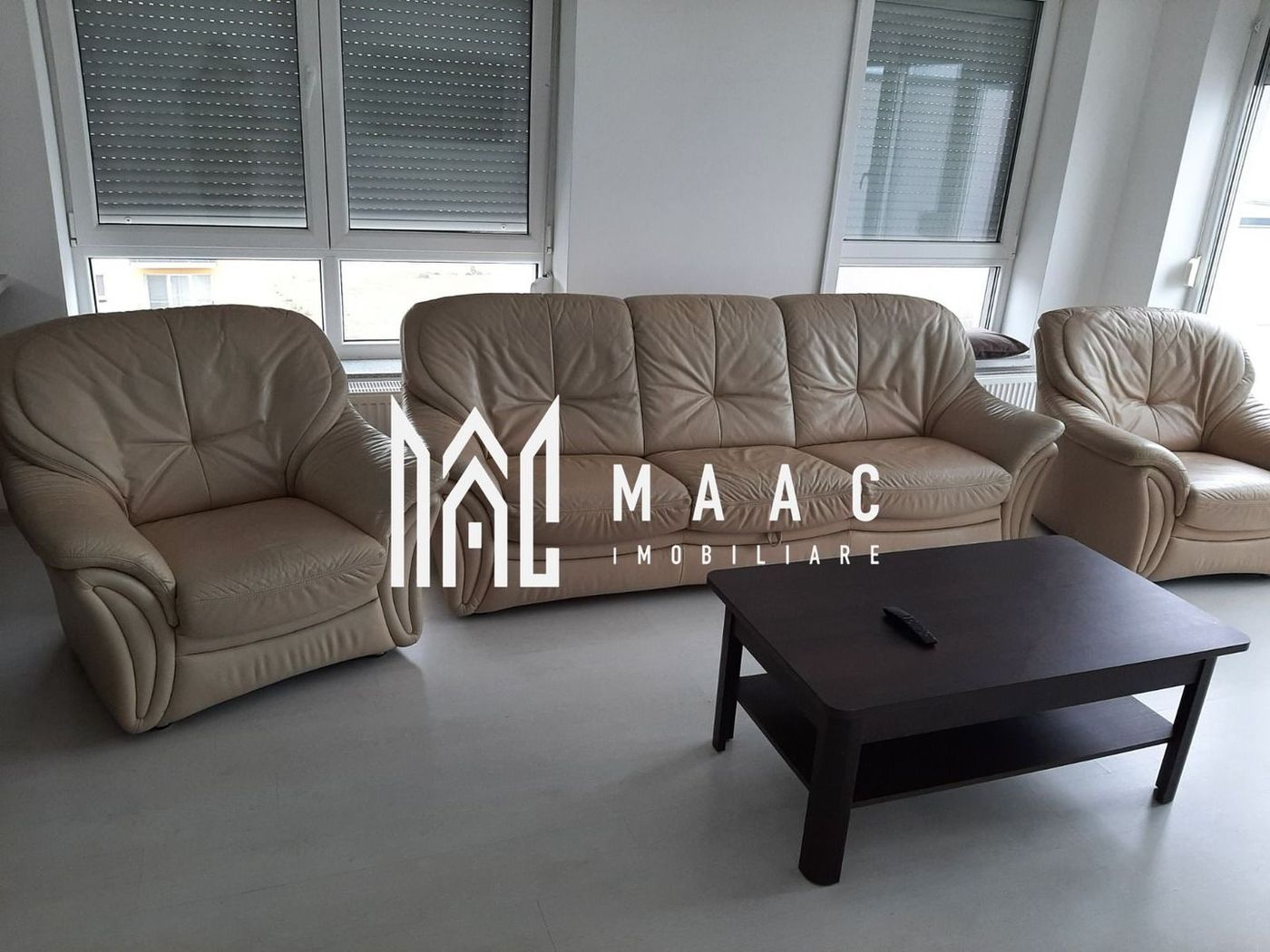 Penthouse 3 camere de închiriat | Șelimbăr | terasă 37 mp - foto 4