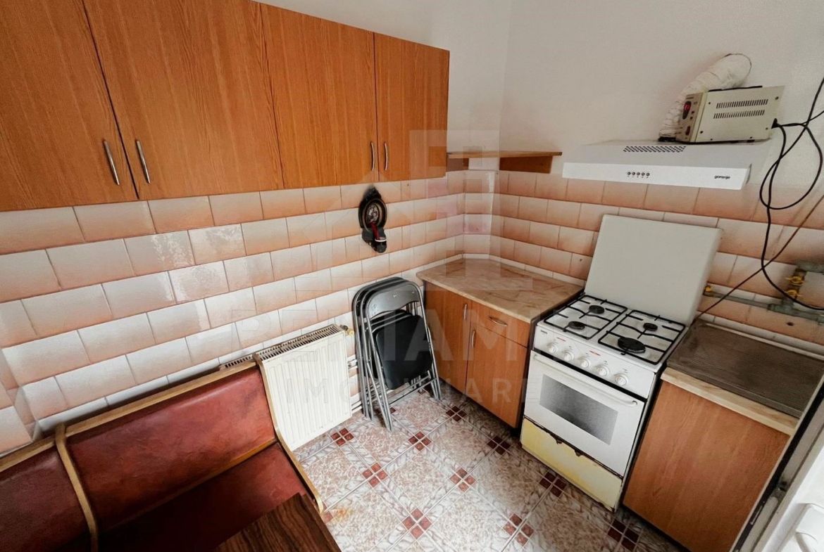 Casa 63mp- 2 Camere-Curte 65mp- Centrala Termica-AC-Zona Autogara - foto 6