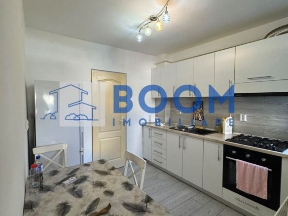 Apartament 3 camere | Ultracentral | Parter | 2 balcoane - Imagine principala