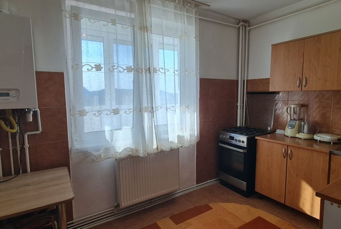Apartament insorit 2 camere cartier Astra mobilat utilat - foto 3