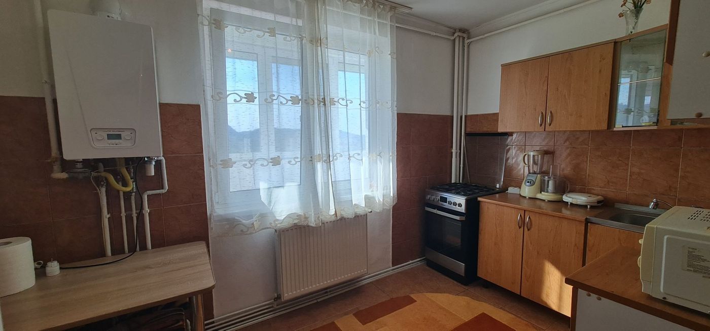 Apartament insorit 2 camere cartier Astra mobilat utilat - foto 3