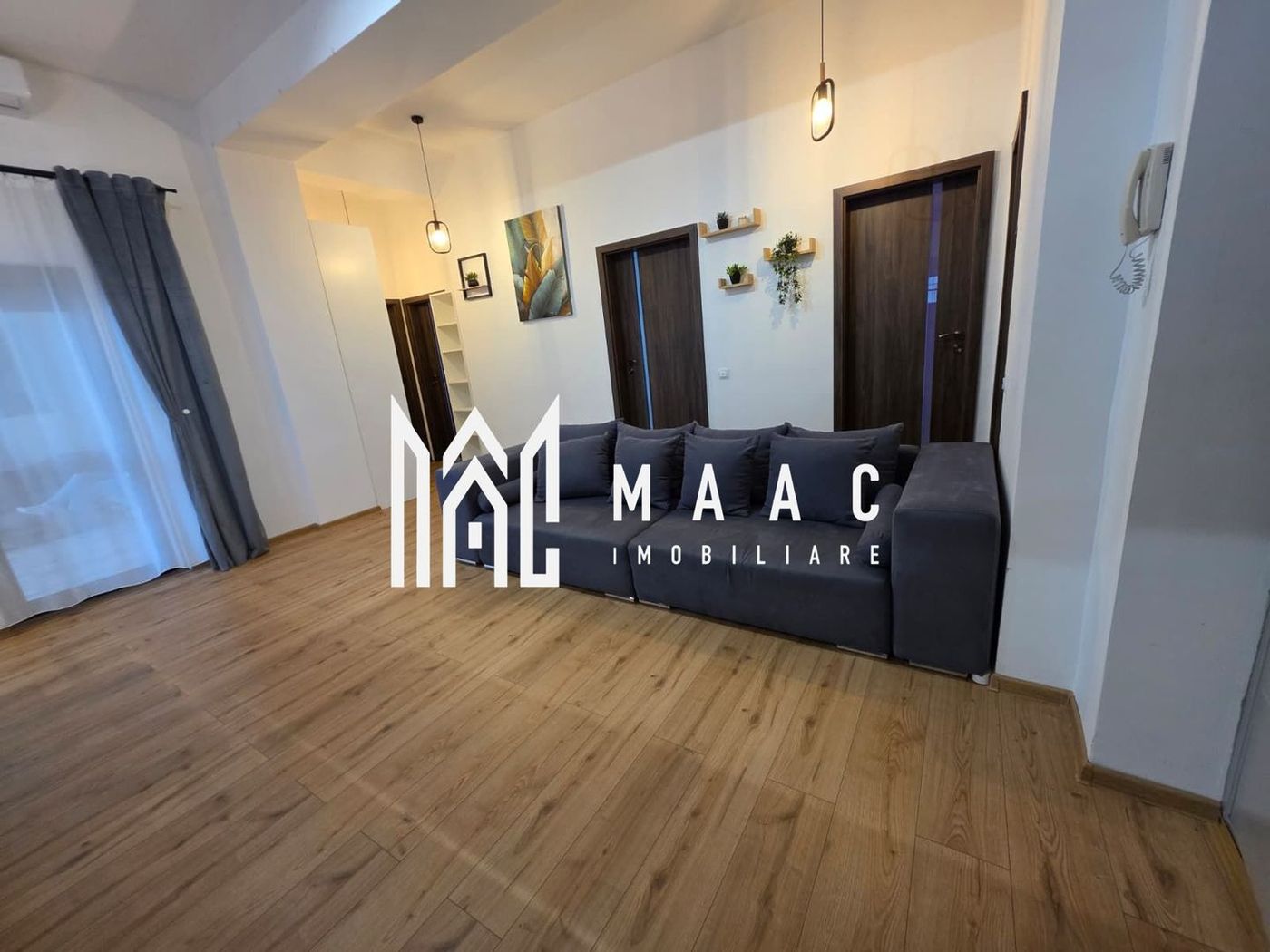 Apartament 4 camere de închiriat | Sibiu | 80 mp, terasă - foto 2 Apartament 4 camere de închiriat | Sibiu | 80 mp, terasă - foto 2