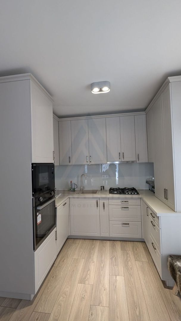 Apartament 3 camere 2 bai 70 mp utili terasa si parcare in Selimbar - foto 4 Apartament 3 camere 2 bai 70 mp utili terasa si parcare in Selimbar - foto 4
