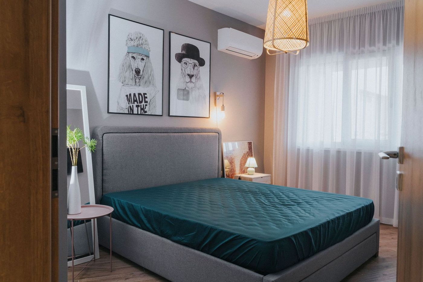 2 camere, ultracentral, Oradea. 206 000 E. Comision 0 - foto 7