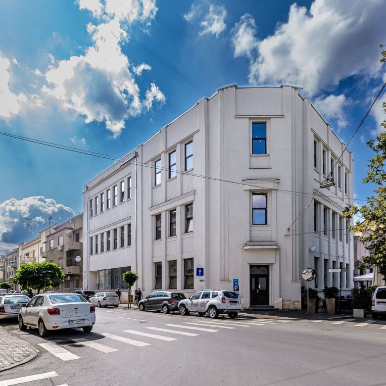 Clădire ultracentrală de vânzare Bulevardul Decebal Comision 0 - Imagine principala