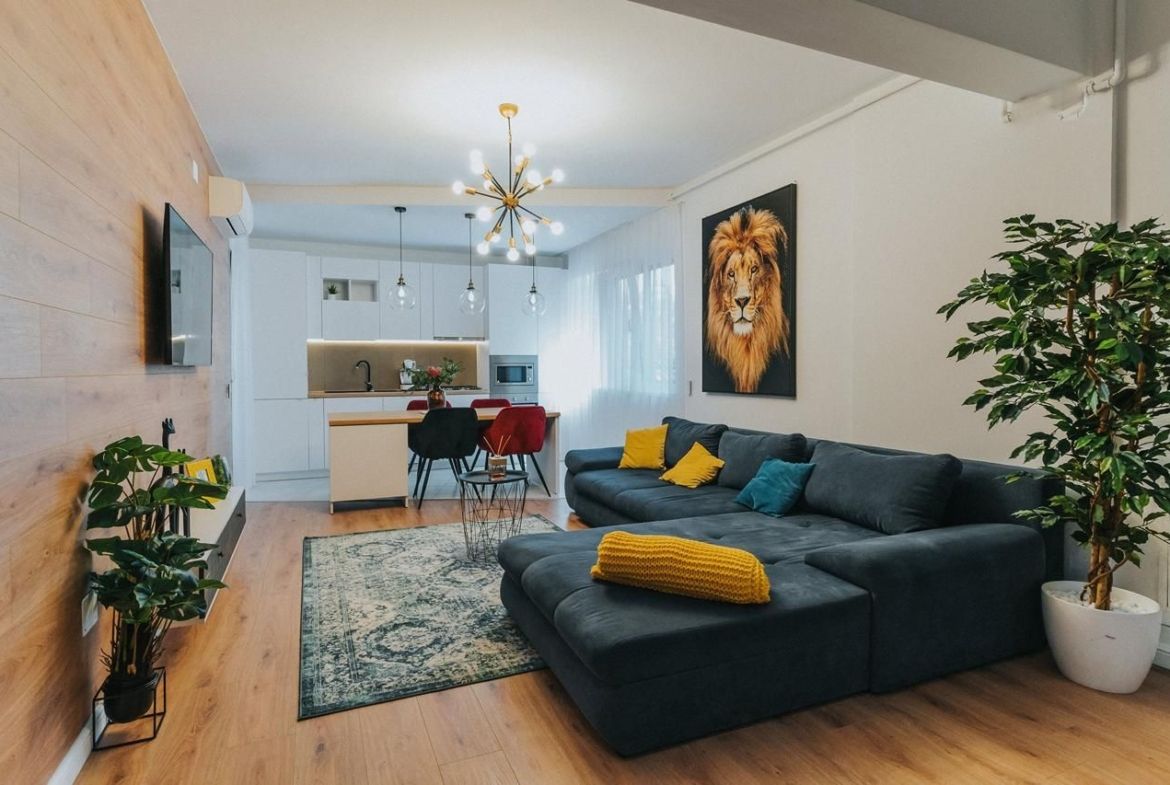 3 camere, ultracentral, Oradea. 235 000 E. Comision 0 - foto 5
