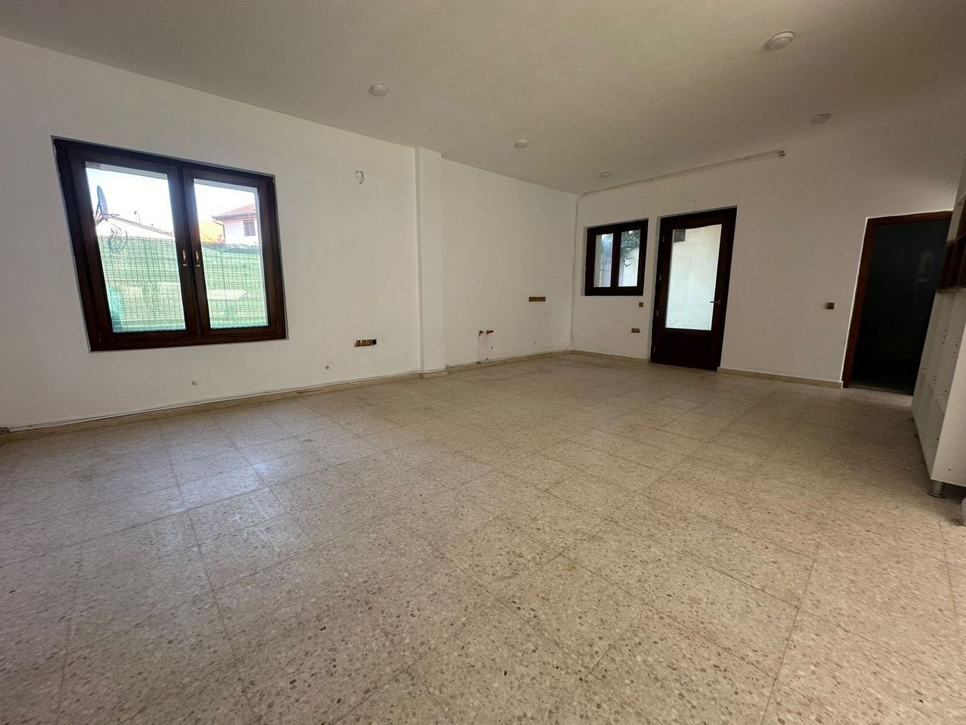 Spațiu pentru birouri, central, Oradea - foto 6 Spațiu pentru birouri, central, Oradea - foto 6