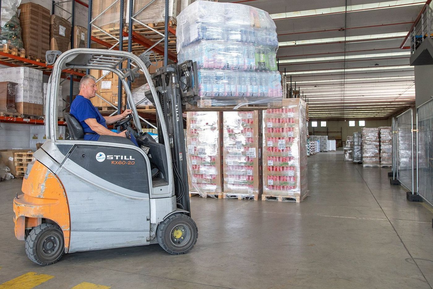 Spațiu logistic flexibil, 500-1 500 mp. Comision 0%. - foto 3