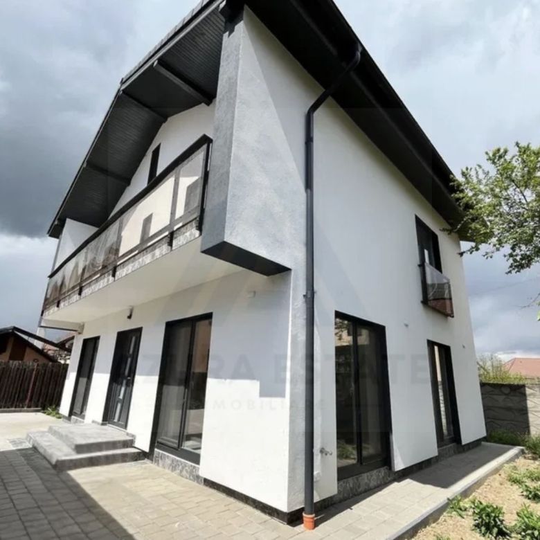 Casa individuala la cheie cu 4 camere 3 bai teren 335 mp in Sibiu - Imagine principala