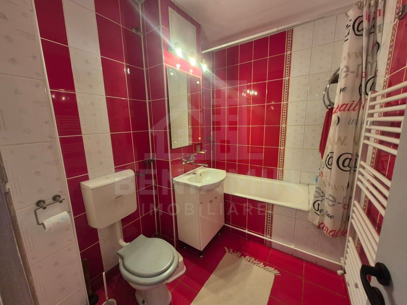 3 camere-etaj 2-70 MP- Centrala Termica-Aer Conditionat-Zona Lapus - foto 6