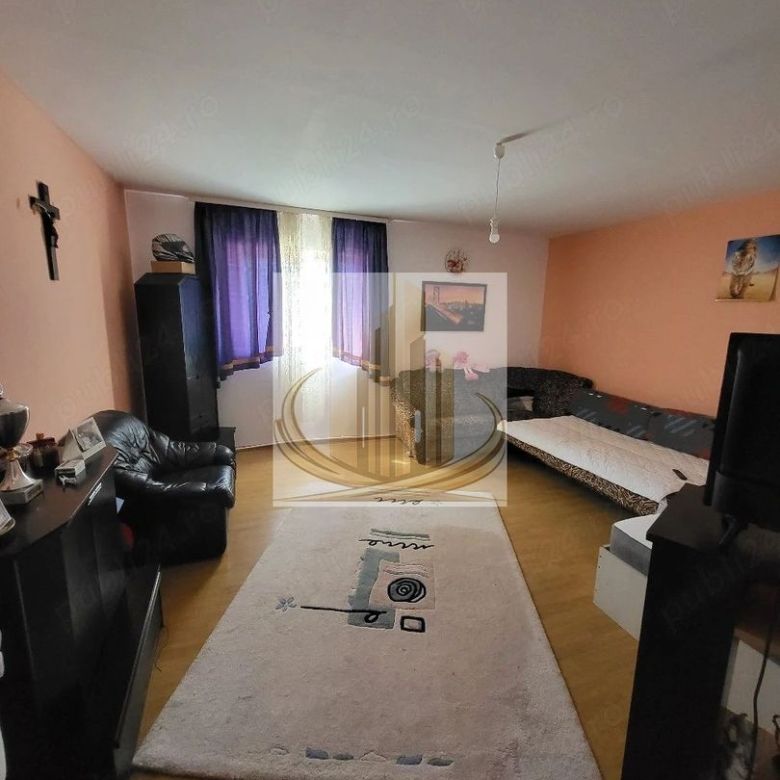 Casa cu teren sanandrei zona centrala - Imagine principala
