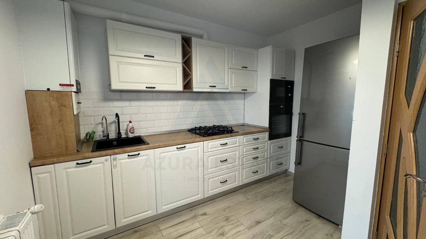 Apartament 3 camere cu două parcări și două balcoane  Șelimbăr - Imagine principala
