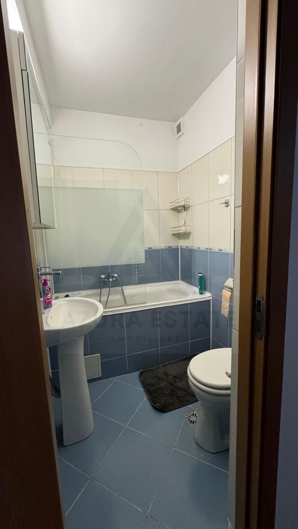 Apartament 3 camere cu două parcări și două balcoane  Șelimbăr - foto 8