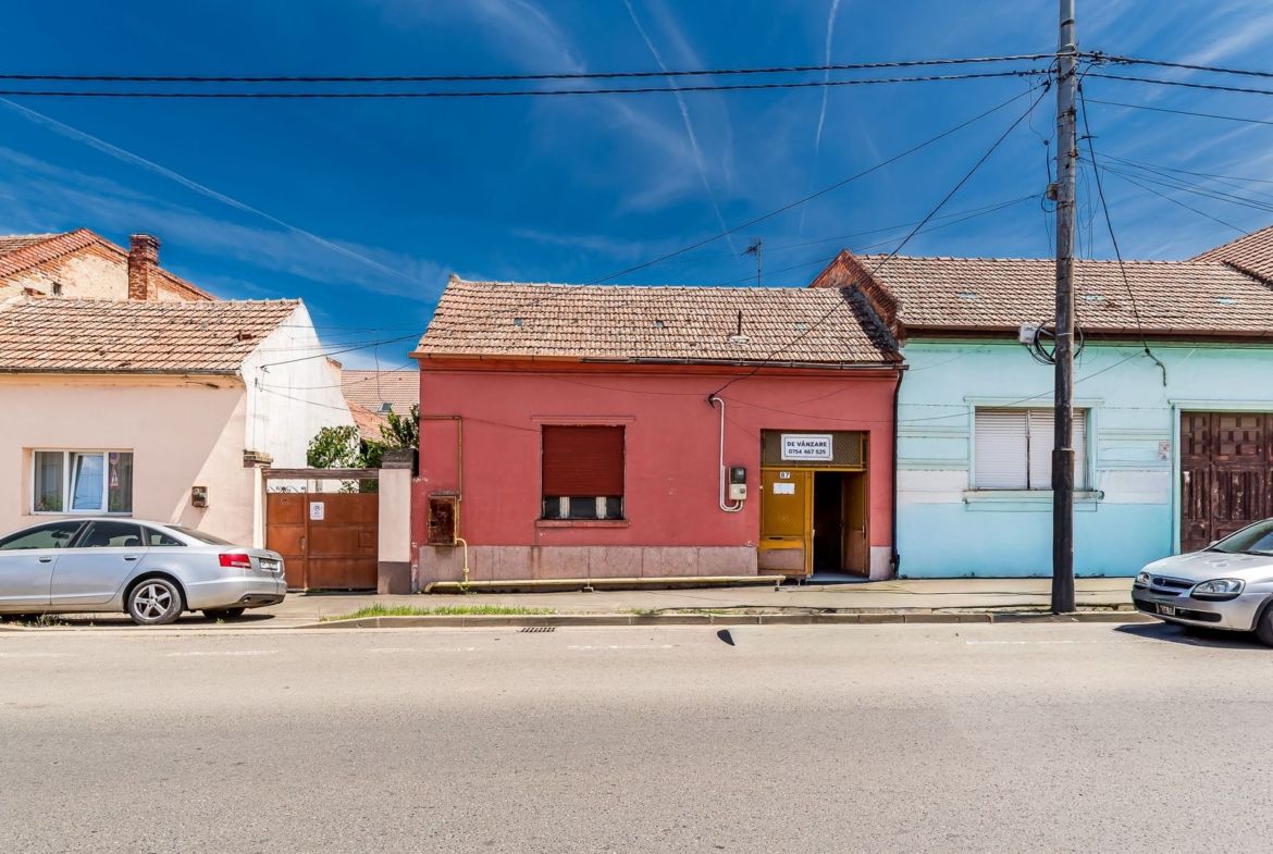 Calea Timisorii Casă solidă din cărămidă cu potențial EXCEPȚIONAL - foto 2