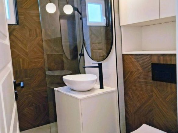 De vanzare apartament cu 2 camere, port, parter, 75.000 euro - Imagine principala
