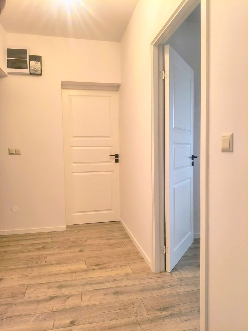 De vanzare apartament cu 2 camere, port, parter, 75.000 euro - foto 2 De vanzare apartament cu 2 camere, port, parter, 75.000 euro - foto 2
