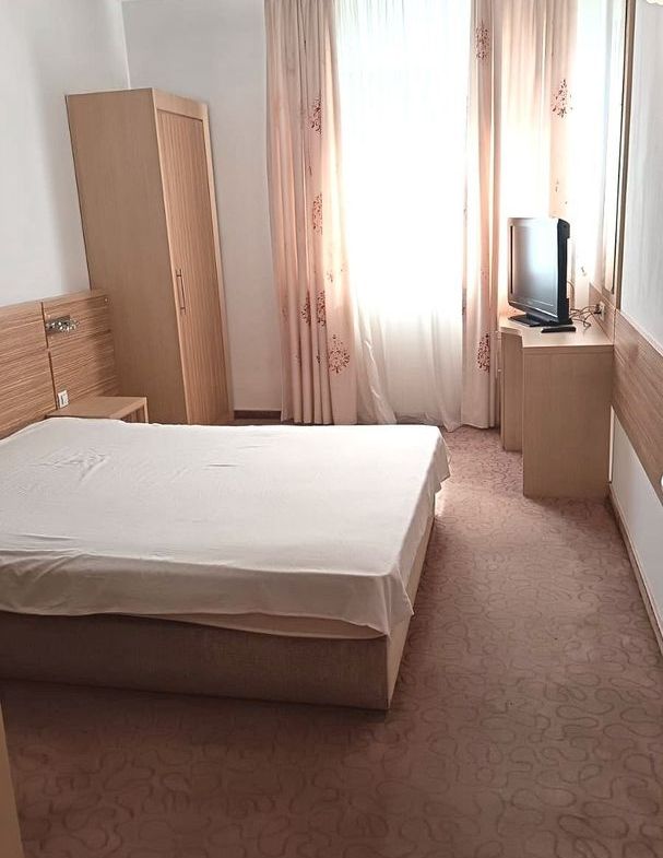 Apartament 2 camere de închiriat – Vitan Rin Grand Hotel 38 mp - foto 3